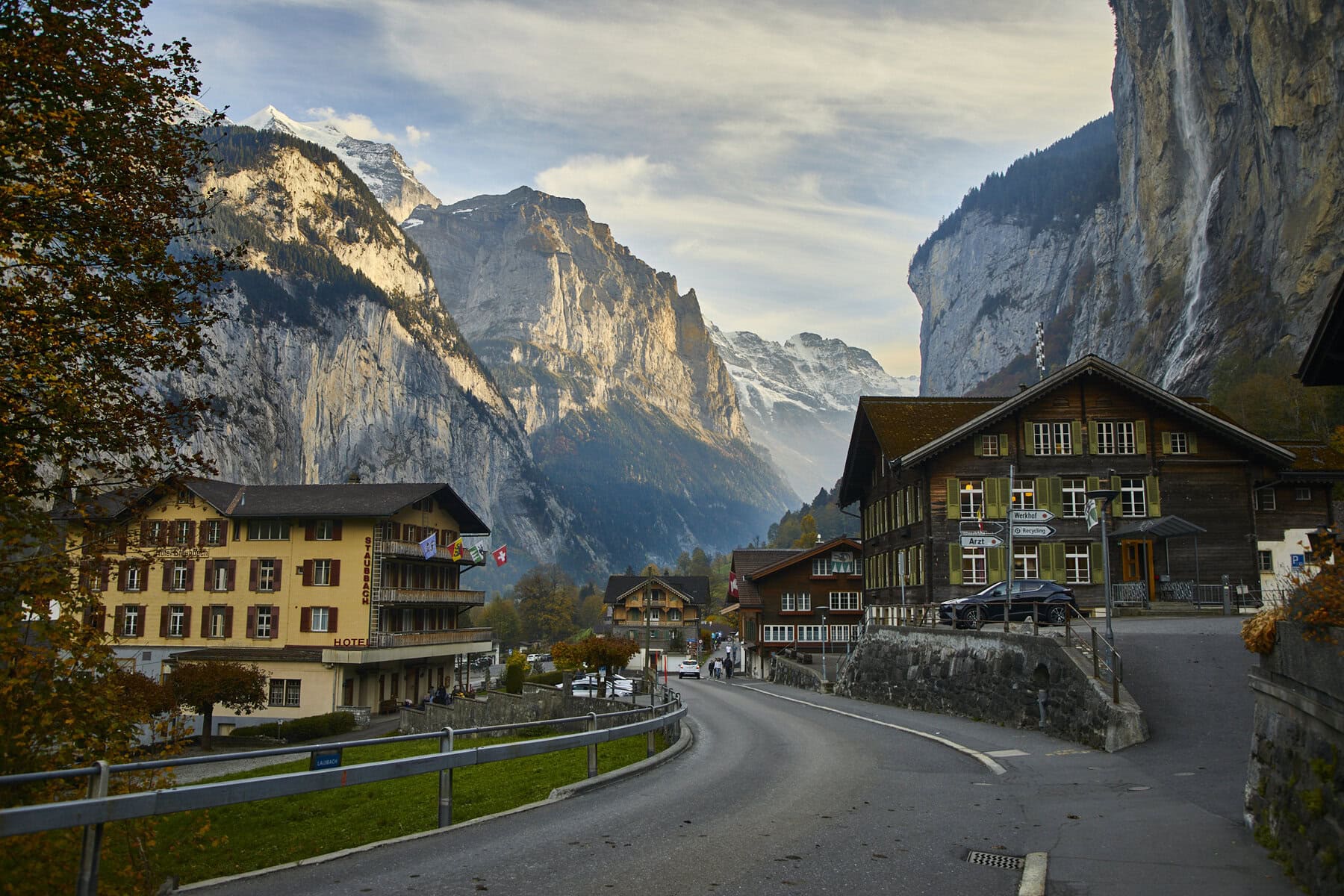One of the best things to do in Lauterbrunnen, Switzerland is to admire the waterfalls, alpine scenery, and serene mountain views.